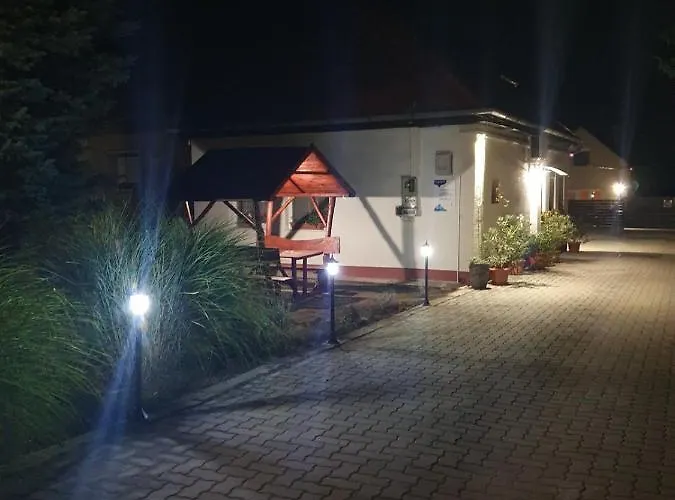 Apartament Ruttkai Vendeghaz Székesfehérvár