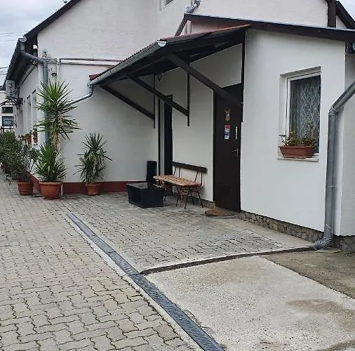 Ruttkai Vendeghaz *