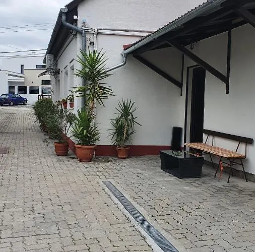 Ruttkai Vendeghaz * Székesfehérvár