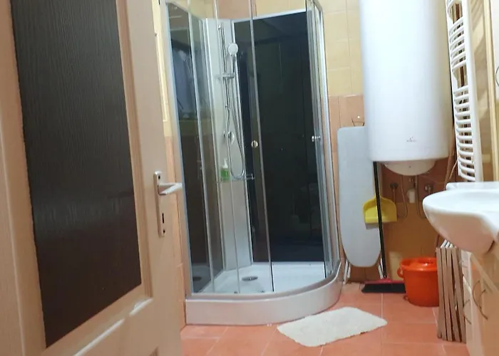 Ruttkai Vendeghaz * Székesfehérvár