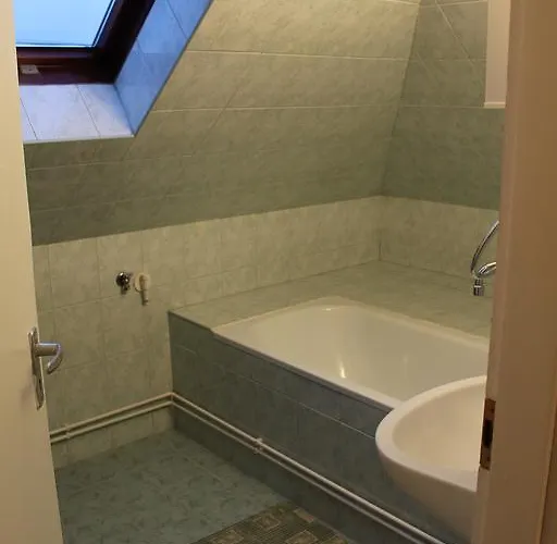 Ruttkai Vendeghaz Apartament Székesfehérvár