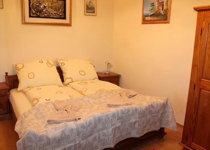 Ruttkai Vendeghaz Apartament Székesfehérvár